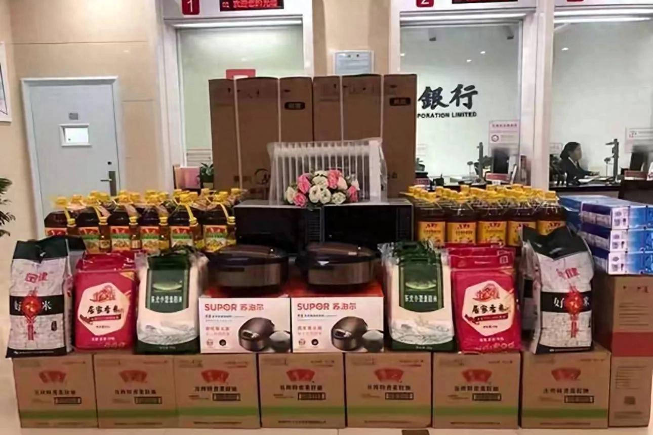 银行定期可以提前取吗_银行赠品_存款利息损失