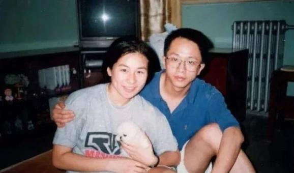 奇虎360股票代码_三六零周鸿祎离婚股份分割胡欢 360胡欢股份变动 周鸿祎胡欢离婚股份分割情况