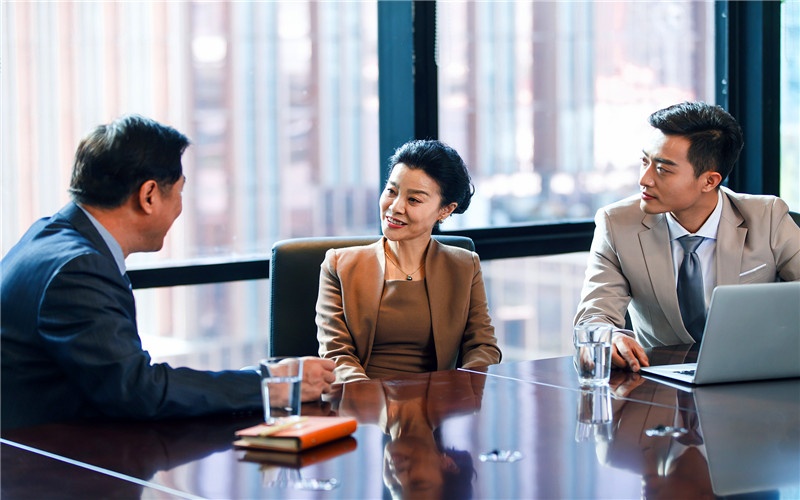 充气城堡_投资育婴店需要多少钱_熟食柜