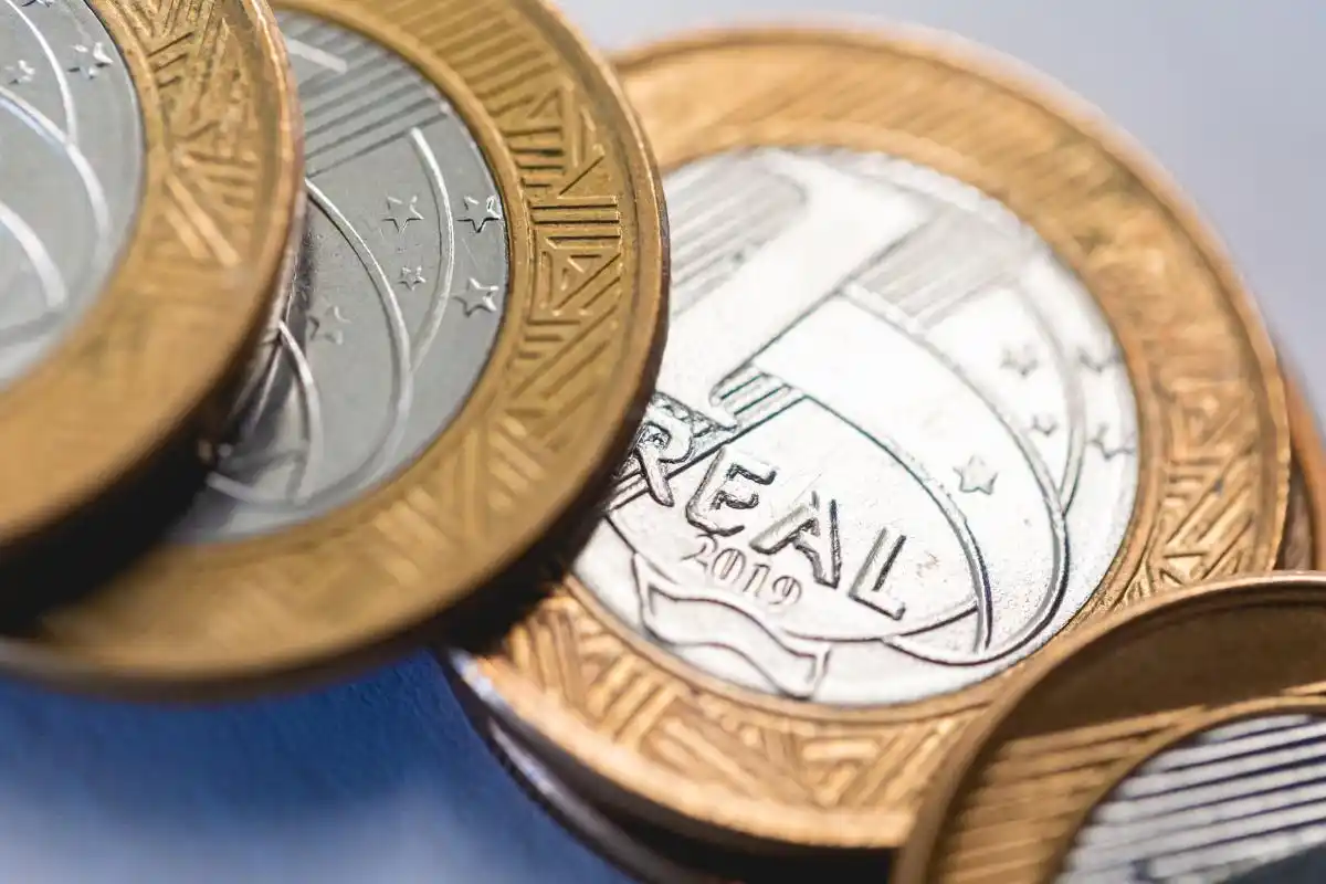 人民币国际化_以人民币占各国外汇储备排名_去美元化