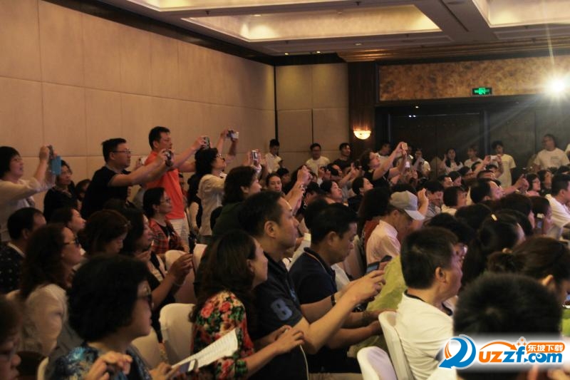 嘉银港股app苹果版_港股投资服务平台_看港股的软件