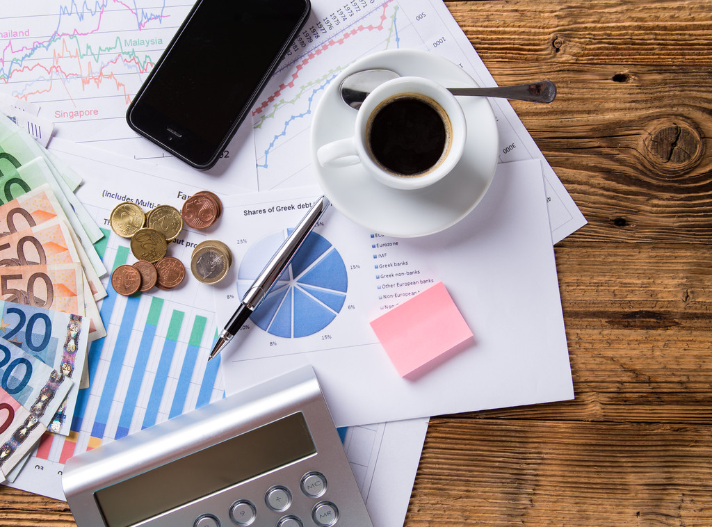 随手科技获 KKR 投资，旗下随手记理财是大平台吗？